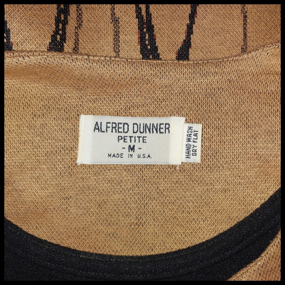 Alfred Dunner Giraffe Print Faux Cardigan - Picture 5 of 5